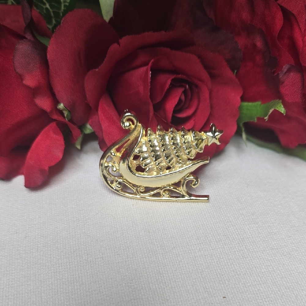 Gold Tone Christmas Tree In A Sleigh Brooch